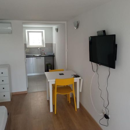 Apartmani Jure Peric Duće Kültér fotó